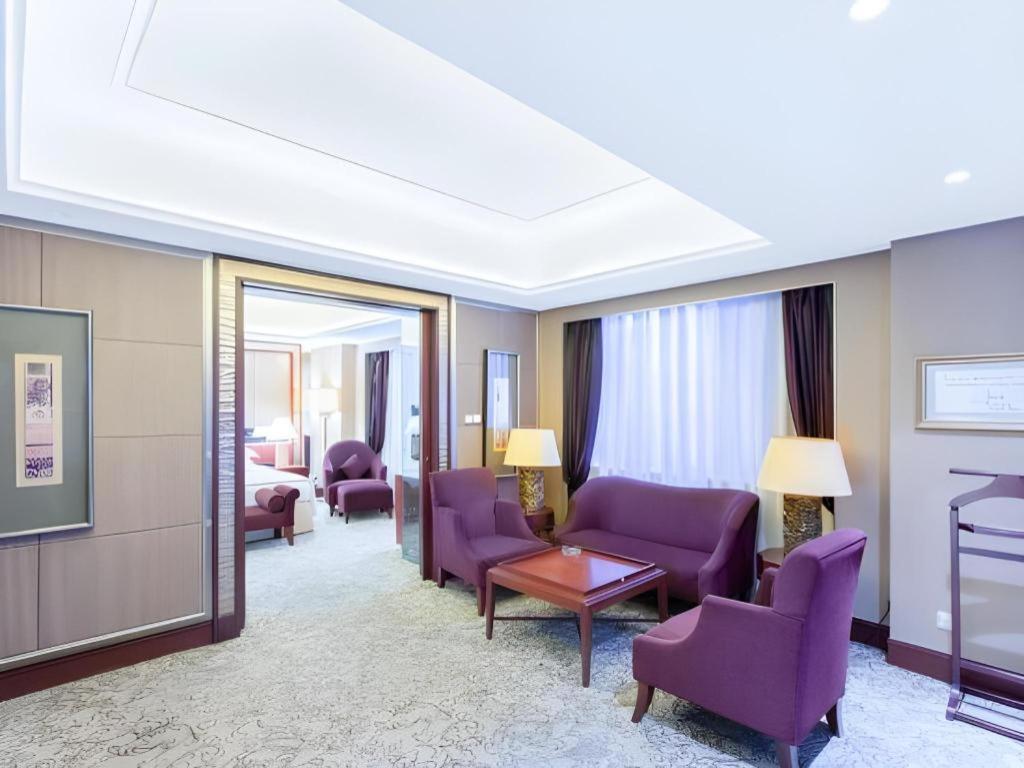 Chengdu Taihe International Hotel Exterior photo