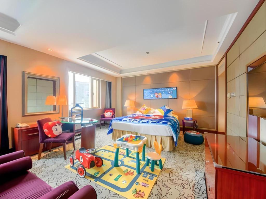 Chengdu Taihe International Hotel Exterior photo