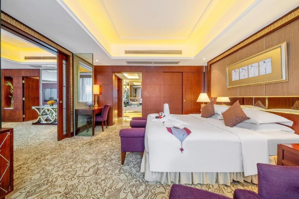Chengdu Taihe International Hotel Exterior photo