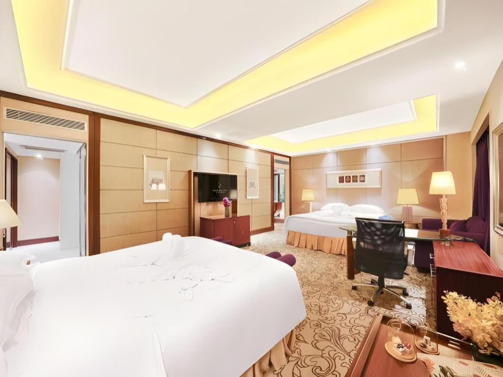 Chengdu Taihe International Hotel Exterior photo